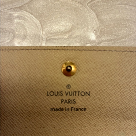 Louis Vuitton Damier Azur Multicles 4 Key Holder - Picture 10 of 13